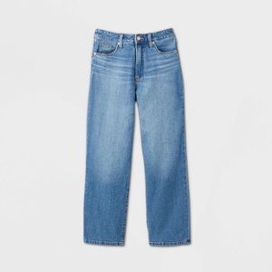 NWOT Universal Thread straight leg cropped jeans